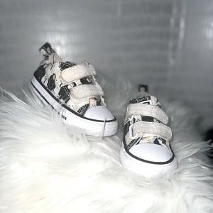 Toddler Velcro Converse All Star’s